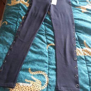 Grommet Leggings Black Size M